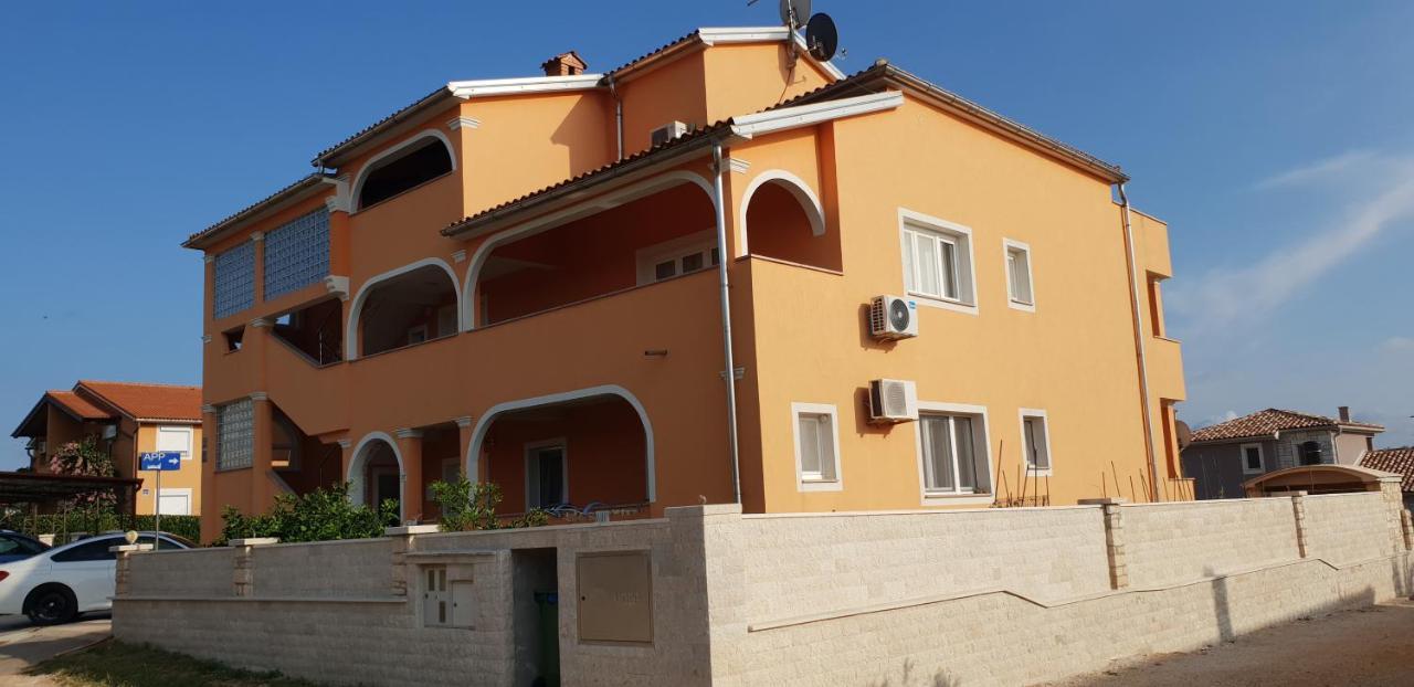 Apartmani Citrus Novigrad Filipac 외부 사진
